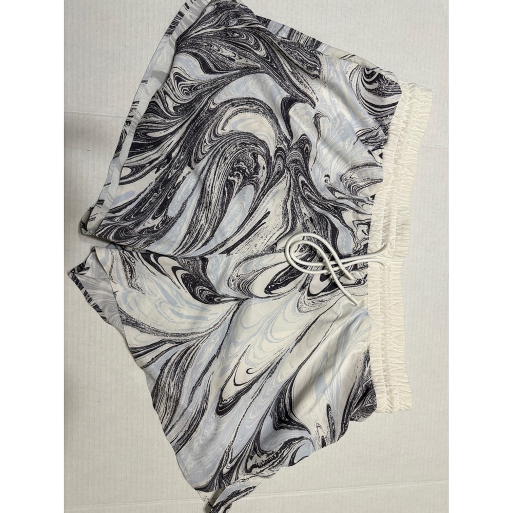Marble Swirl Print Athleta All Activity Short XL Imprint White Black Drawstring